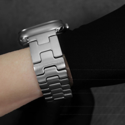 Grand H Satine Band | Luxury Stainless Steel Band for Apple Watch Series & Ultra